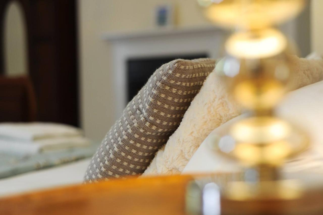 Manor House Moreton - Entire Holiday Home Dorchester Bagian luar foto